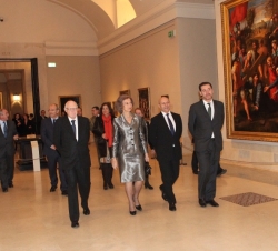 Doña Sofía a su llegada al Museo Nacional del Prado, donde inauguró la Sala Várez Fisa